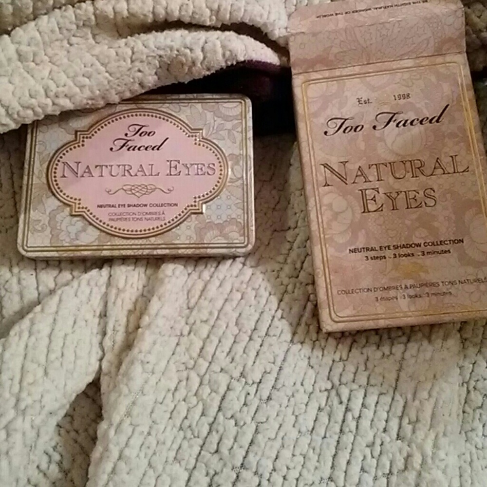 Too faced natural eyes